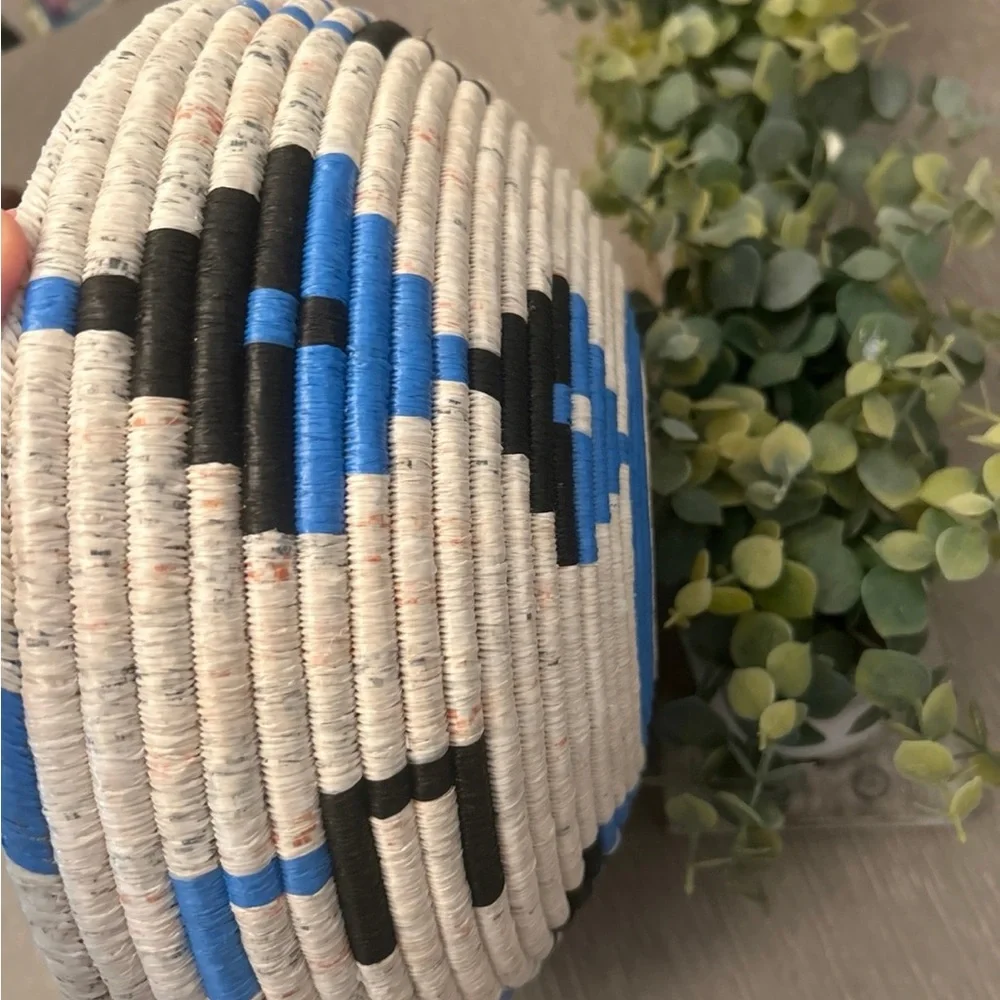 African Basket- Siwe Rwanda Basket Woven Basket‎ Sisal & Sweetgrass